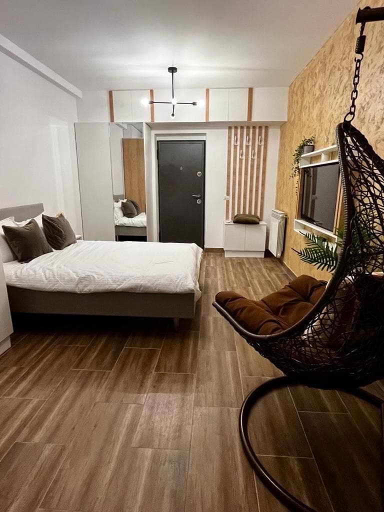 One Room Iasi, 