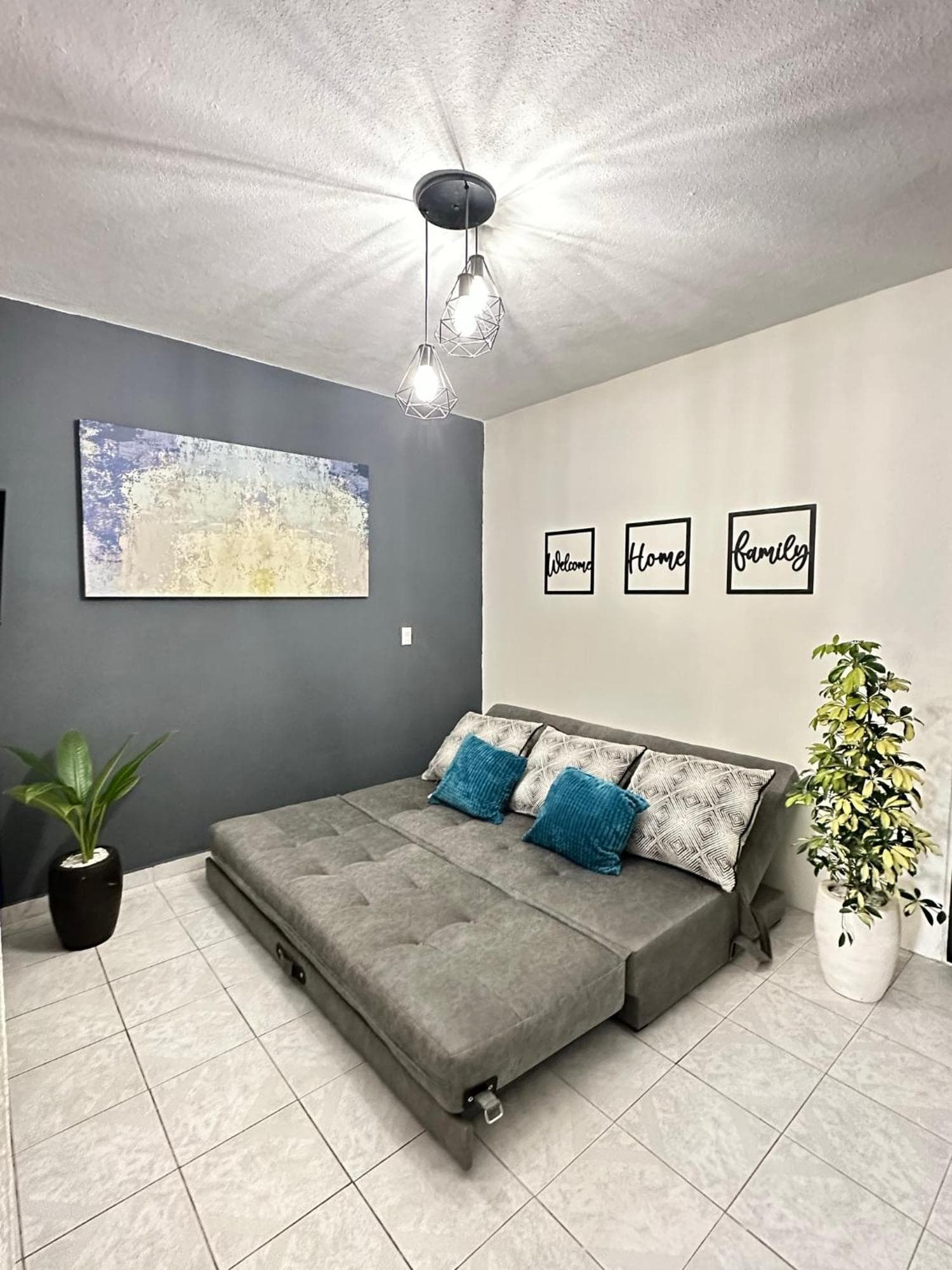 Departamentos Mayai & Yahelik, 