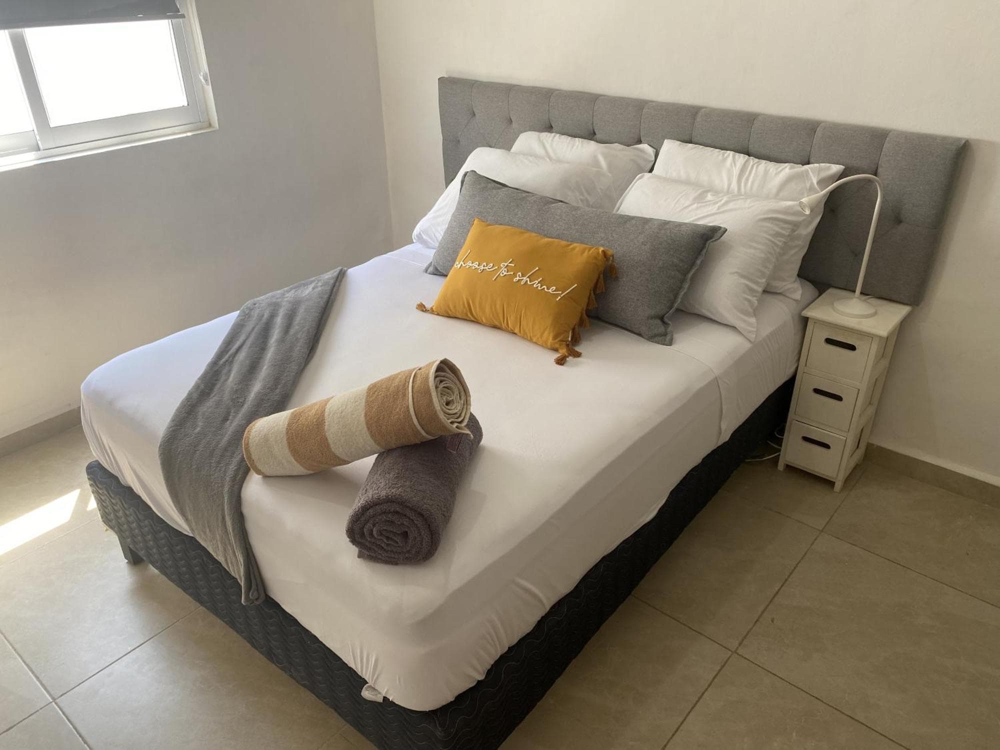 Casa familiar cerca de la playa con terraza privada, 