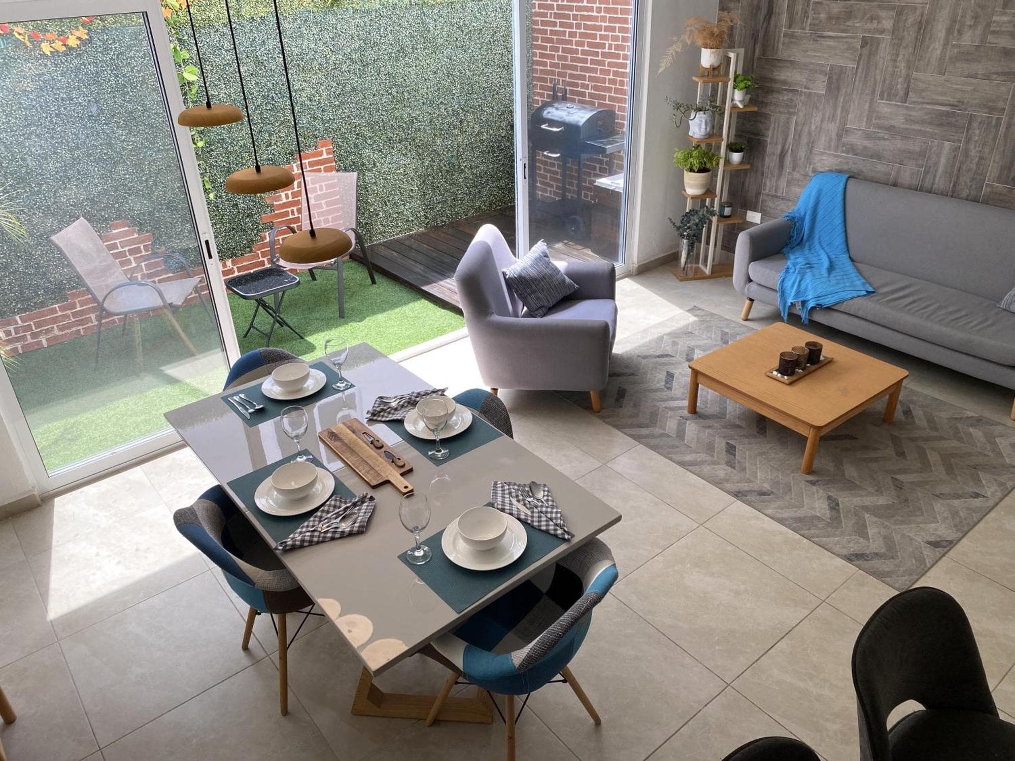 Casa familiar cerca de la playa con terraza privada, 