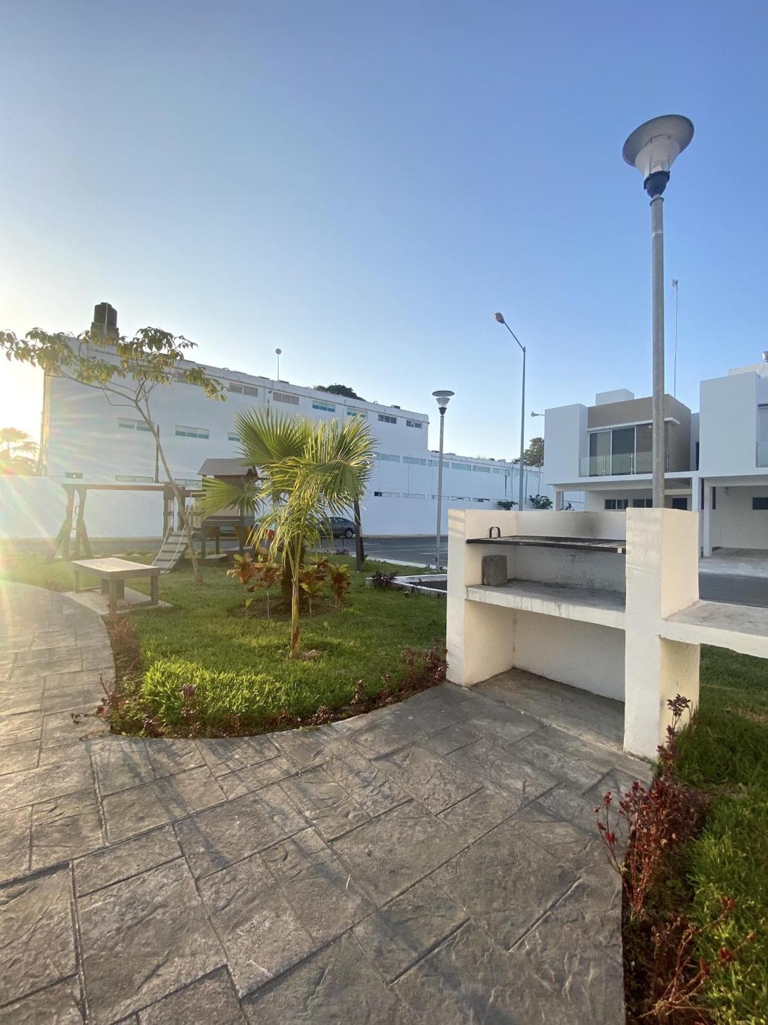 Casa familiar cerca de la playa con terraza privada, 