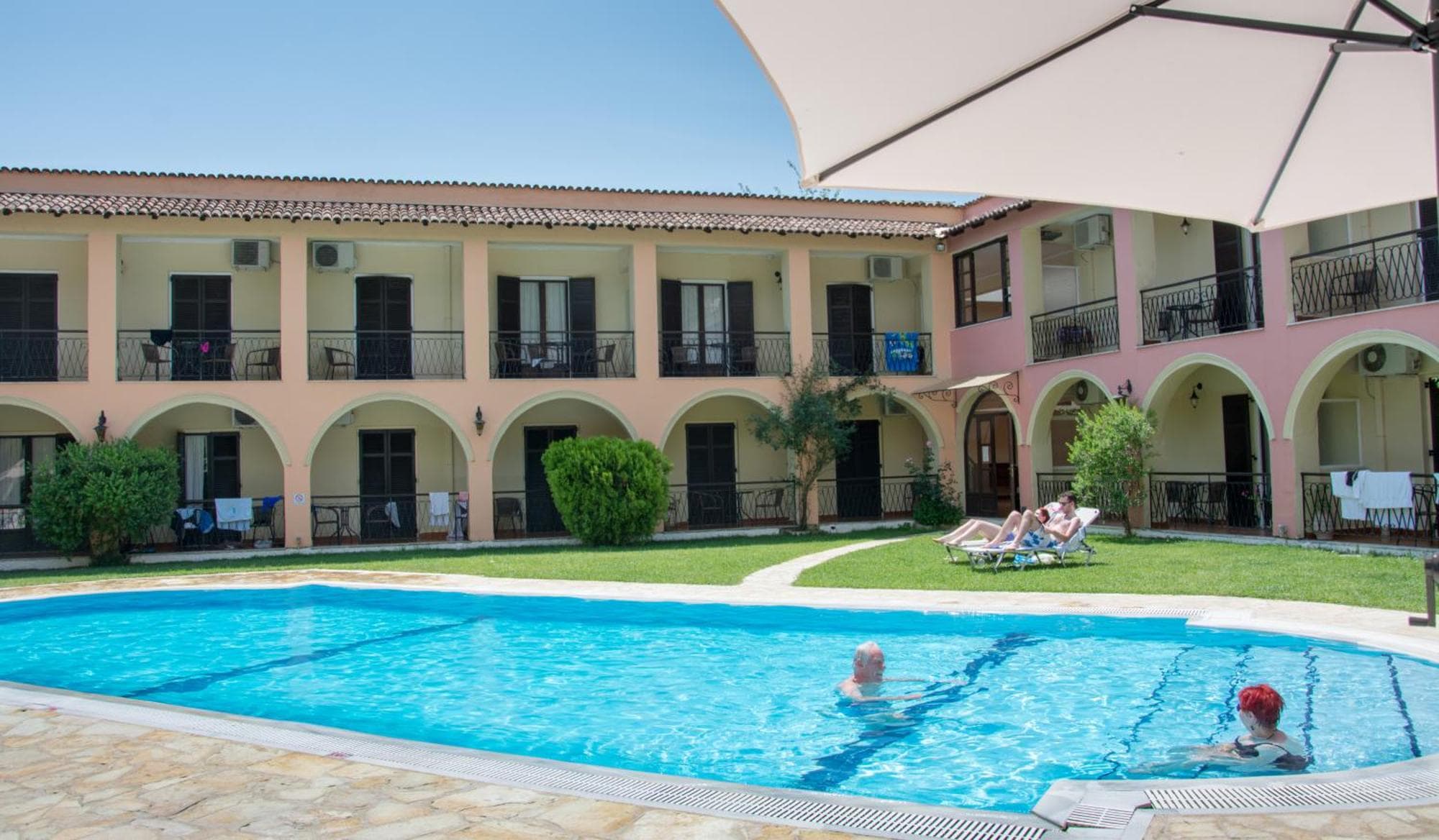 Annaliza Apartments, 