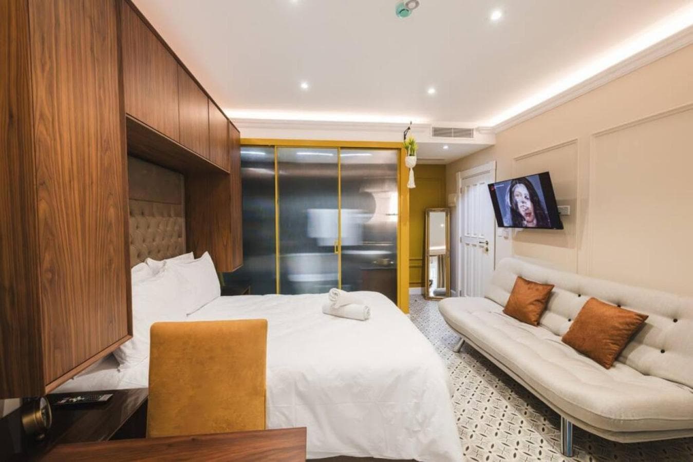 Zebbuga Deluxe Balcony Suite Apartment 4, 