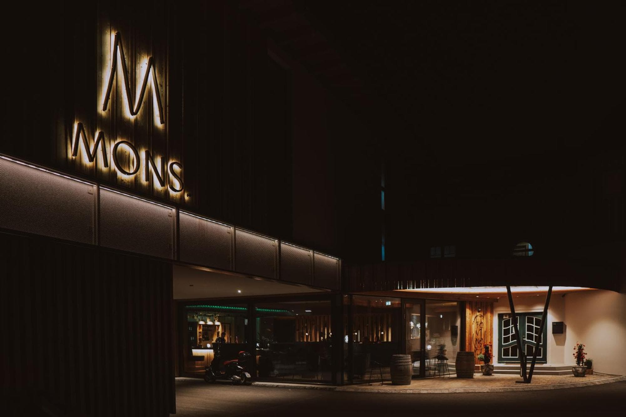 MONS suites wine passion, 