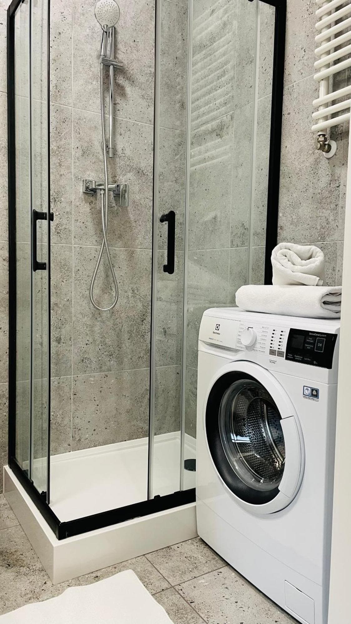 JM Millennium Kawęczyńska 37, 