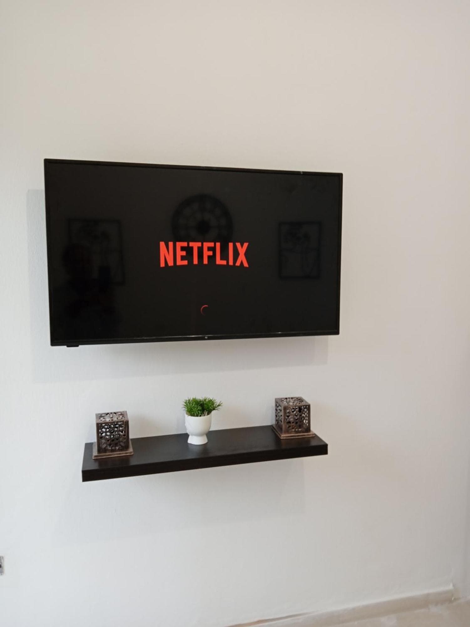 Rose Apartments Mesonghi, 