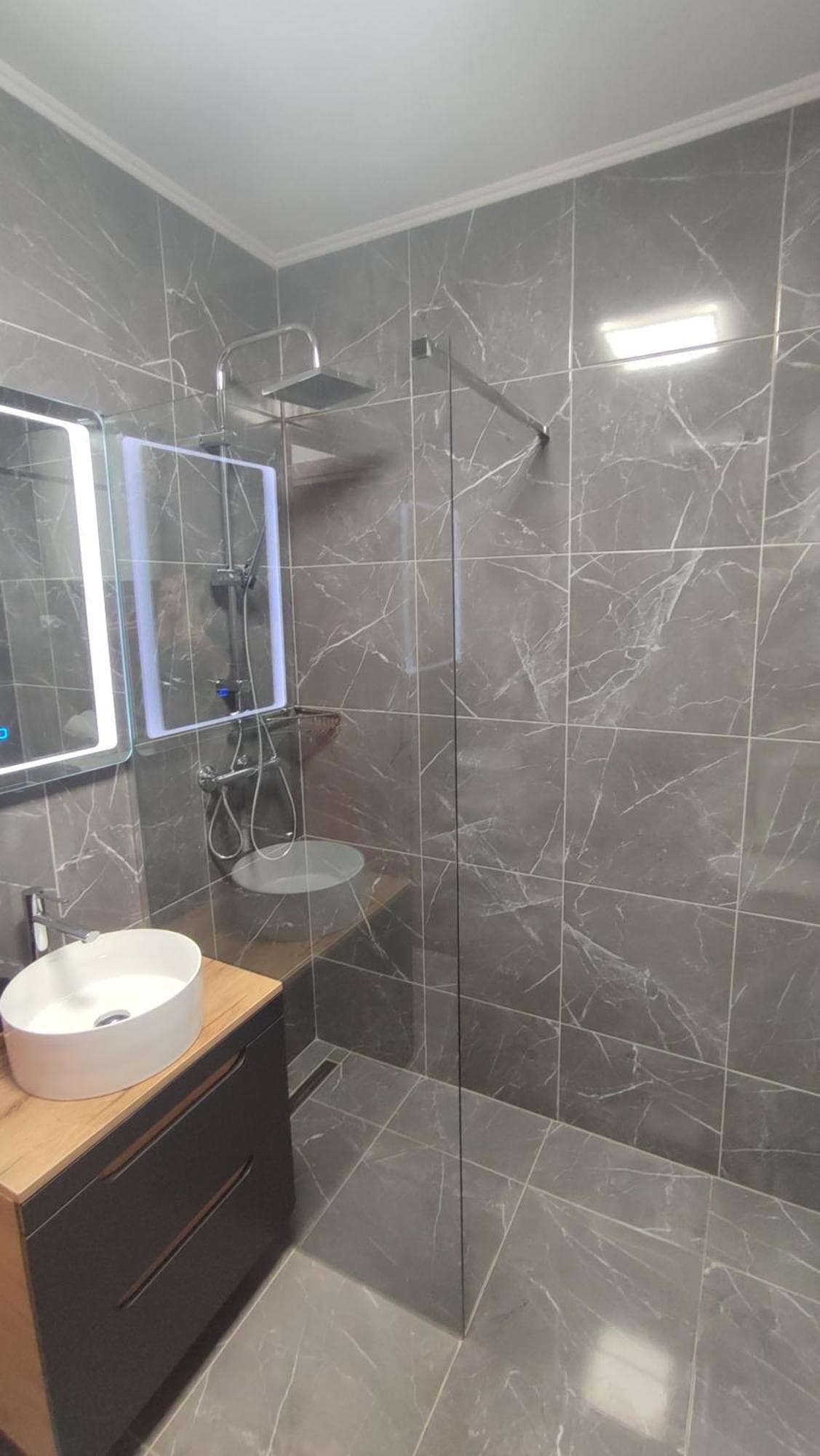 APARTMENT PAOLO by the beach Znjan, 