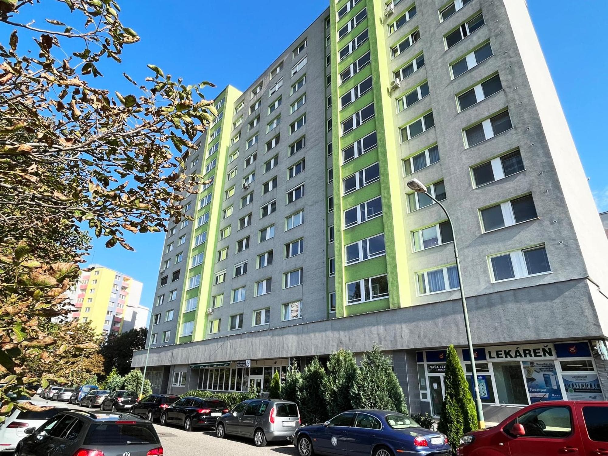 Elegant studio close to the city centre with AC, 