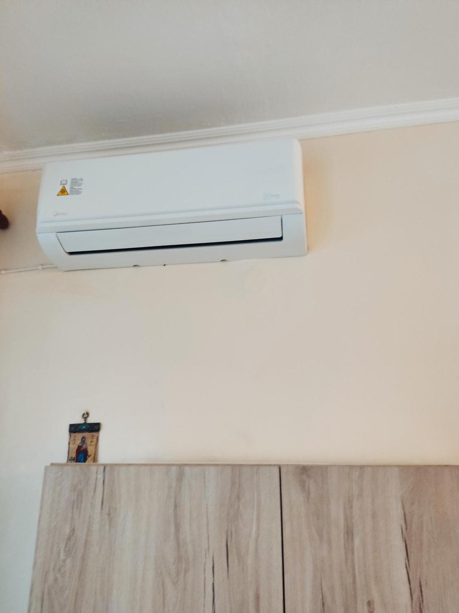 Center Thessaloniki Studio Maria Julia Cubana, 