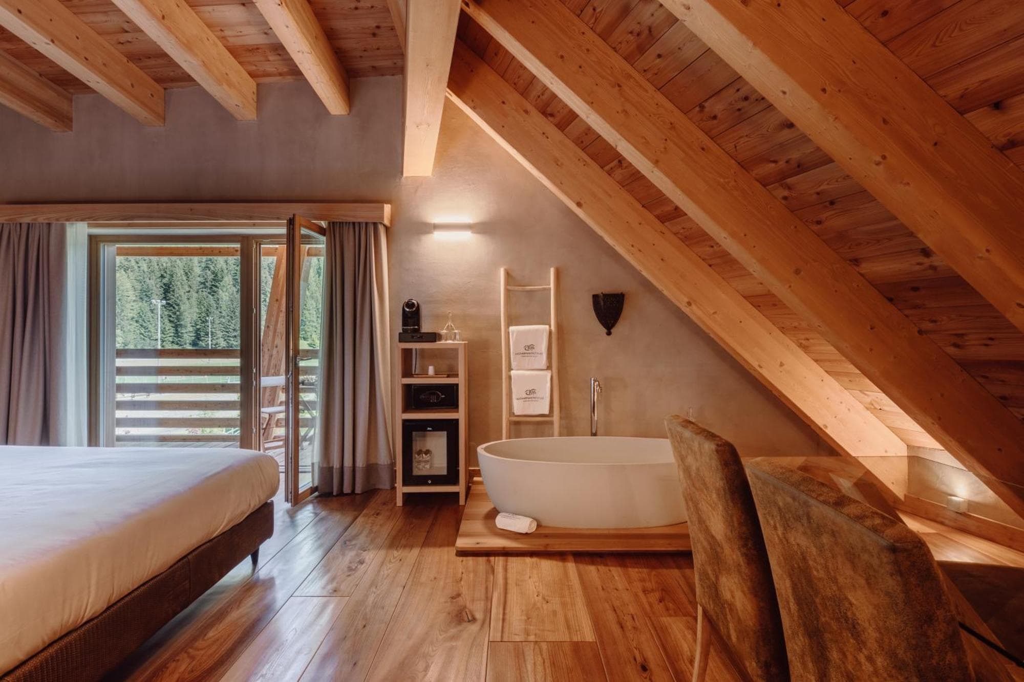 Au Charmant Petit Lac - Ecohotel Parc & Spa, 