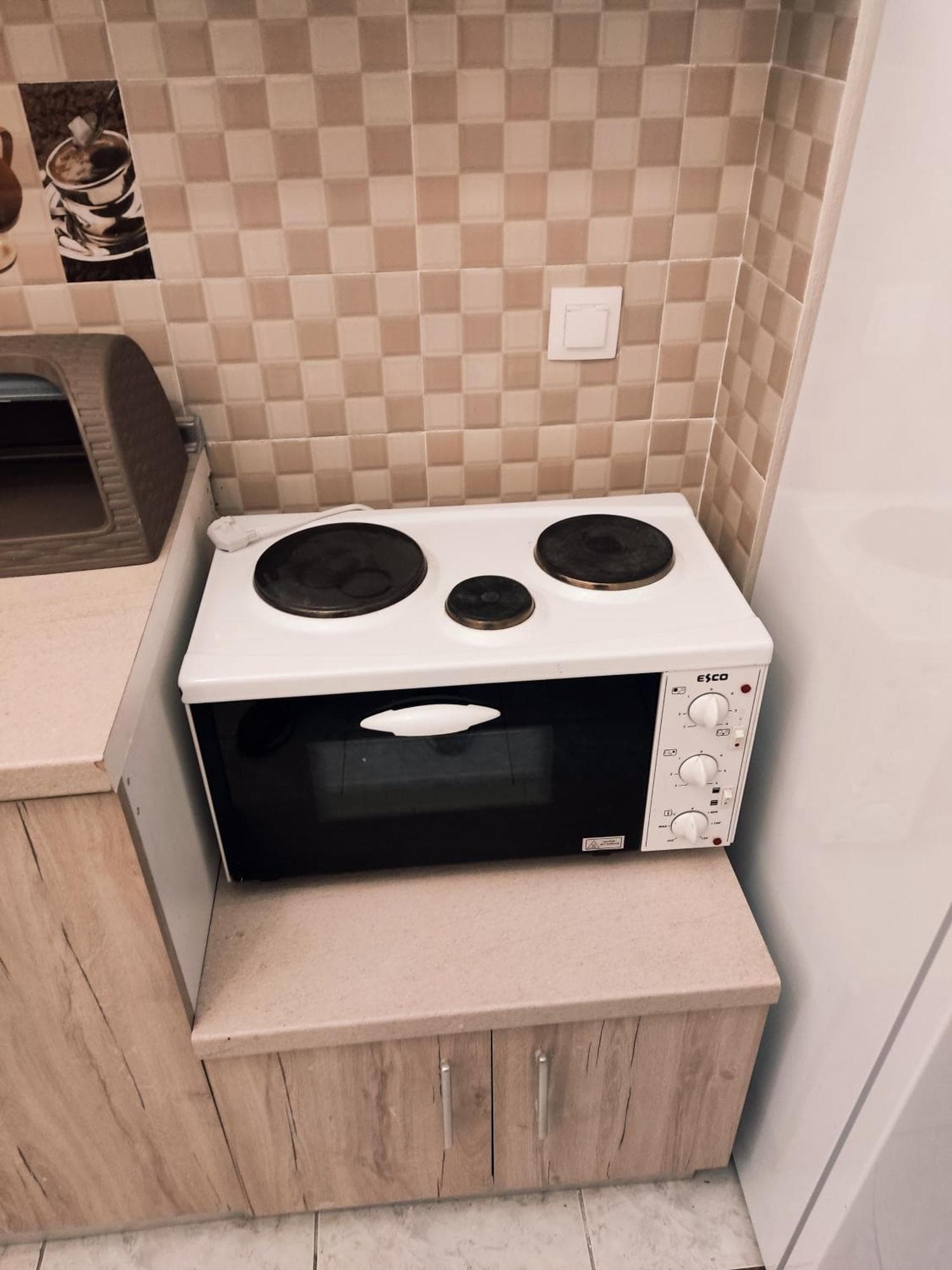 Center Thessaloniki Studio Maria Julia Cubana, 