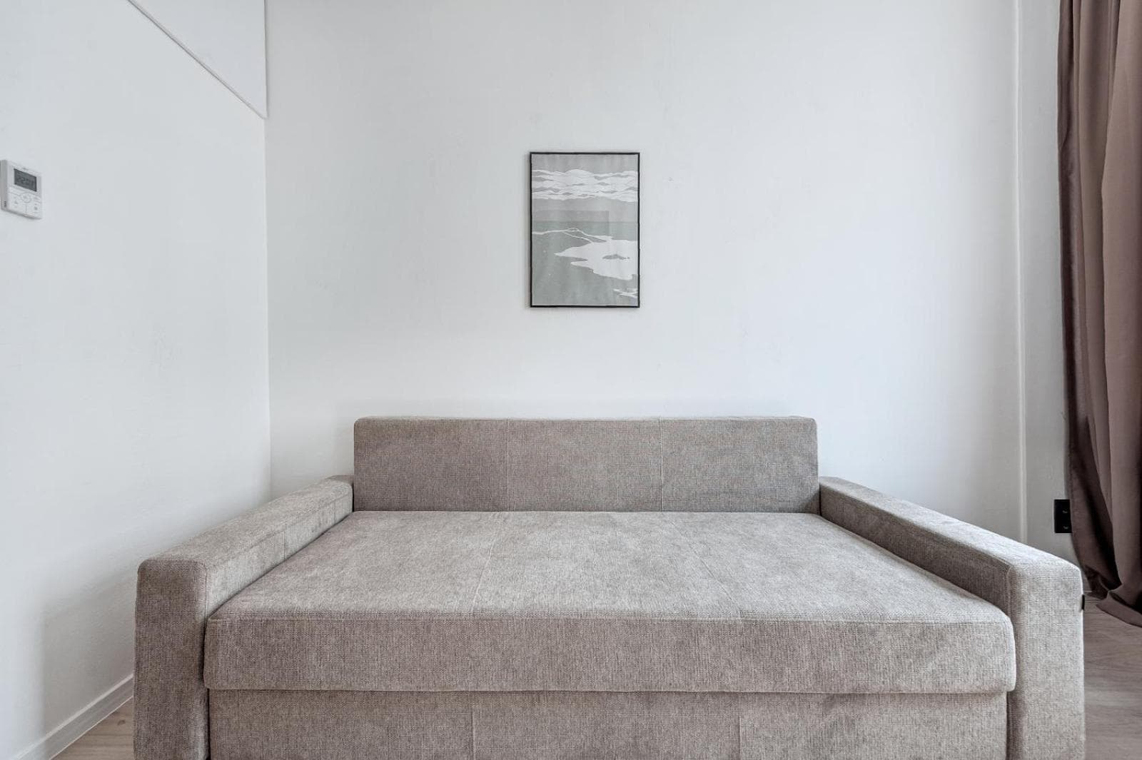 P-ONE APARTMENTS - Self Check-in, 