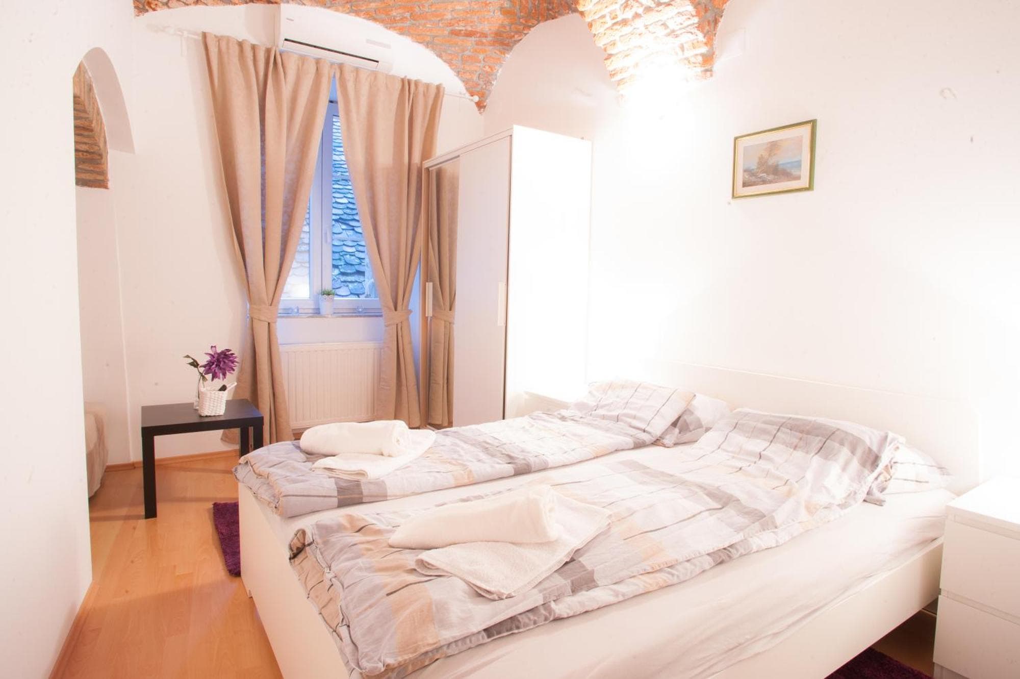 Guest House Nokturno, 