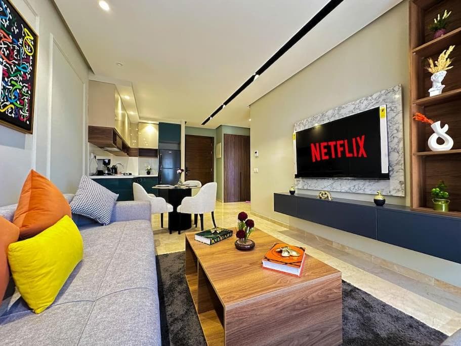 Cozy Studio Calypso 10, CFC à 2min, Parking Dispo, 