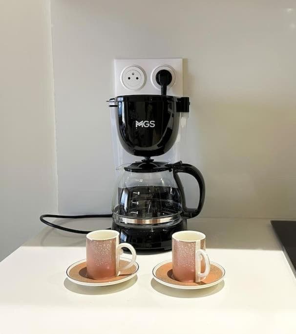 Cozy Studio Calypso 10, CFC à 2min, Parking Dispo, 