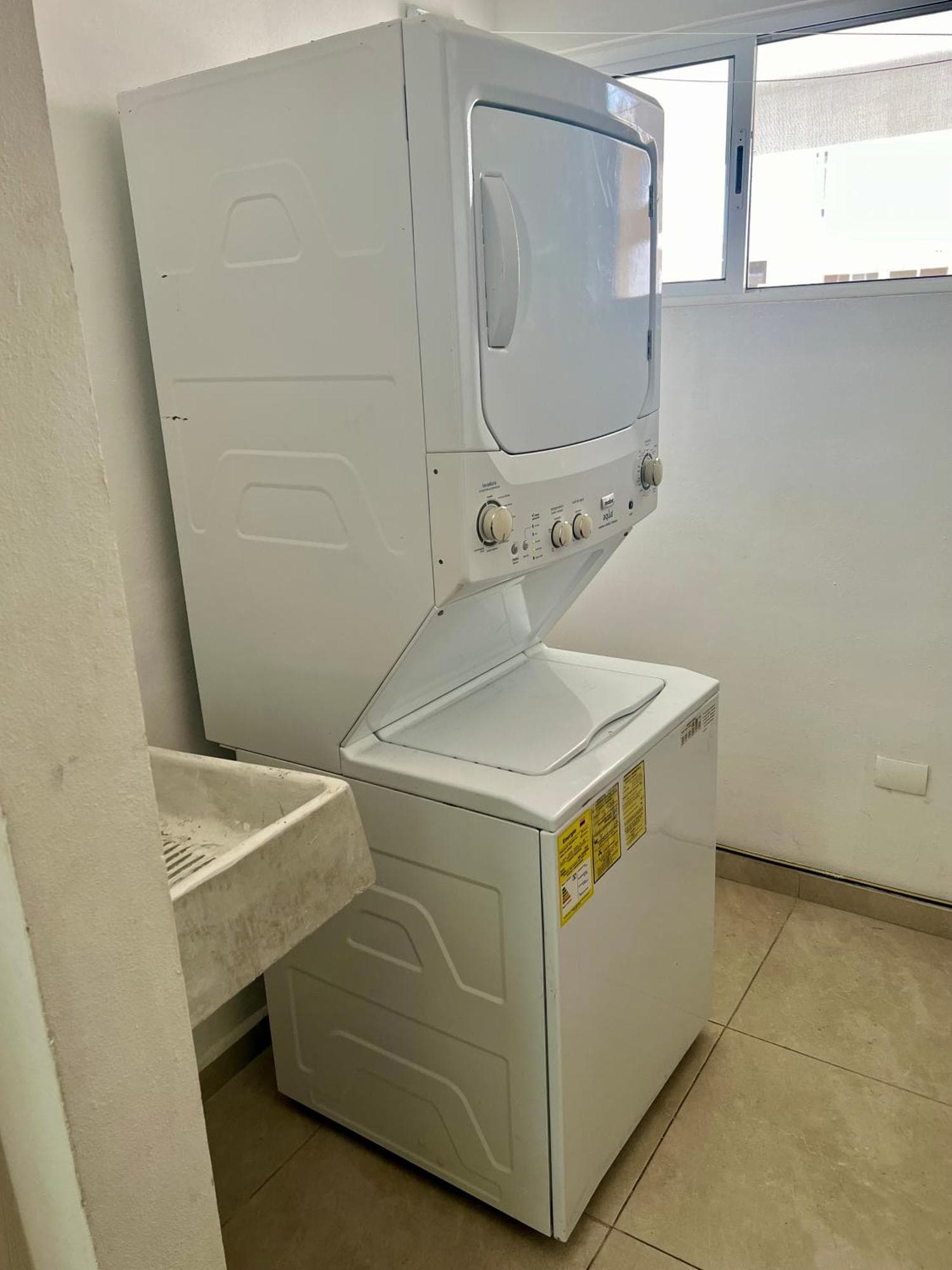 Casa familiar cerca de la playa con terraza privada, 