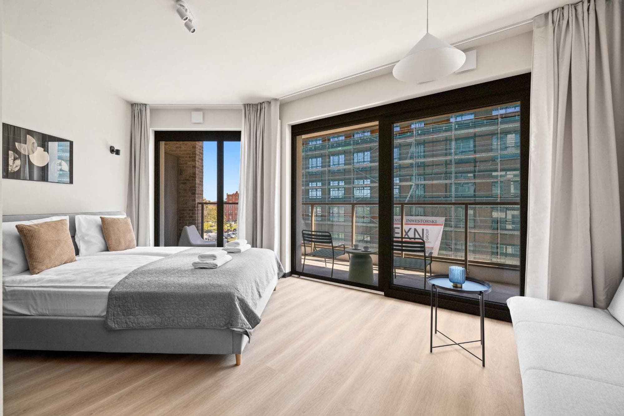 City Break Żurawie II, 