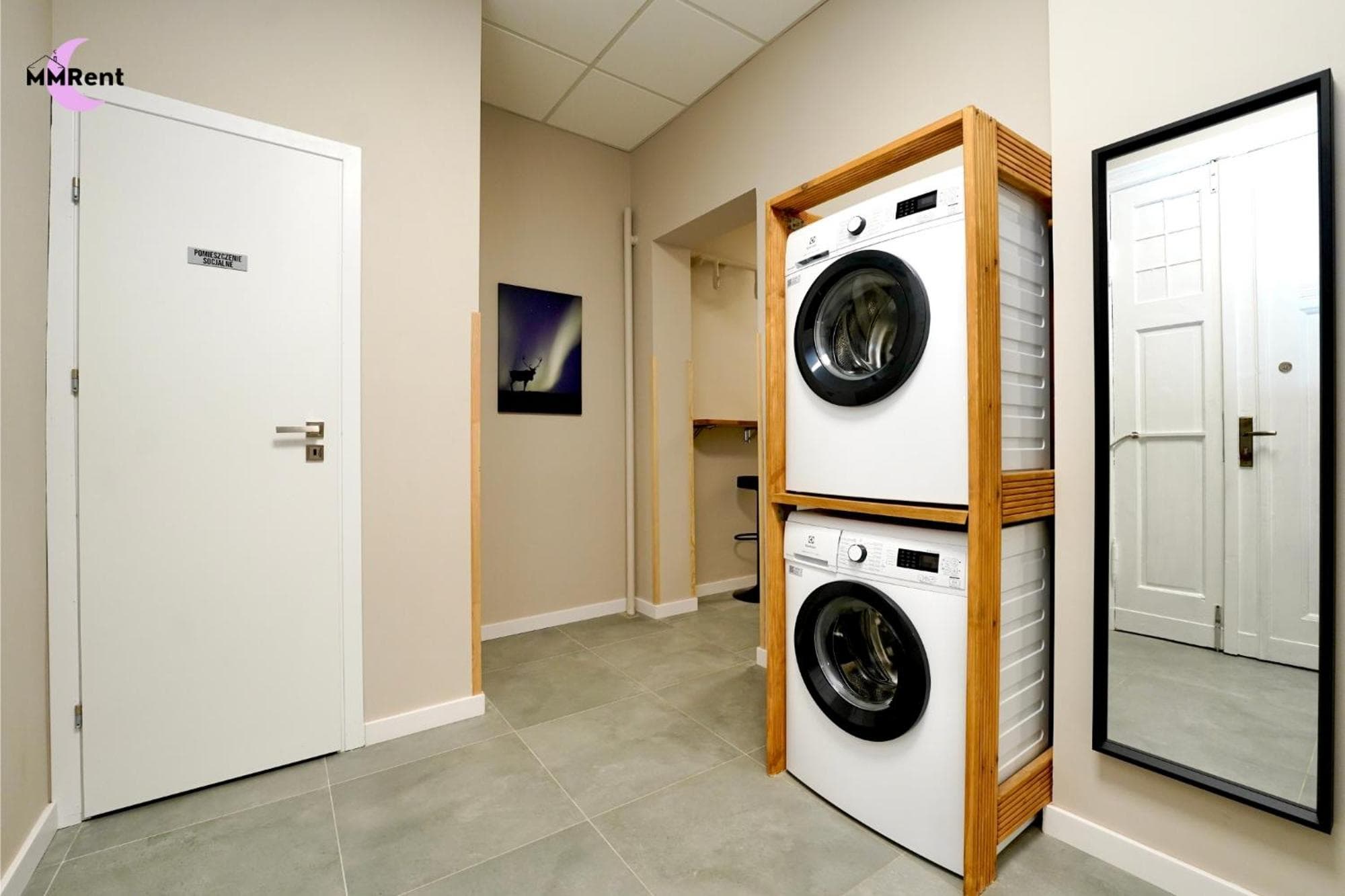 MMRent Kitty Cat Room, 