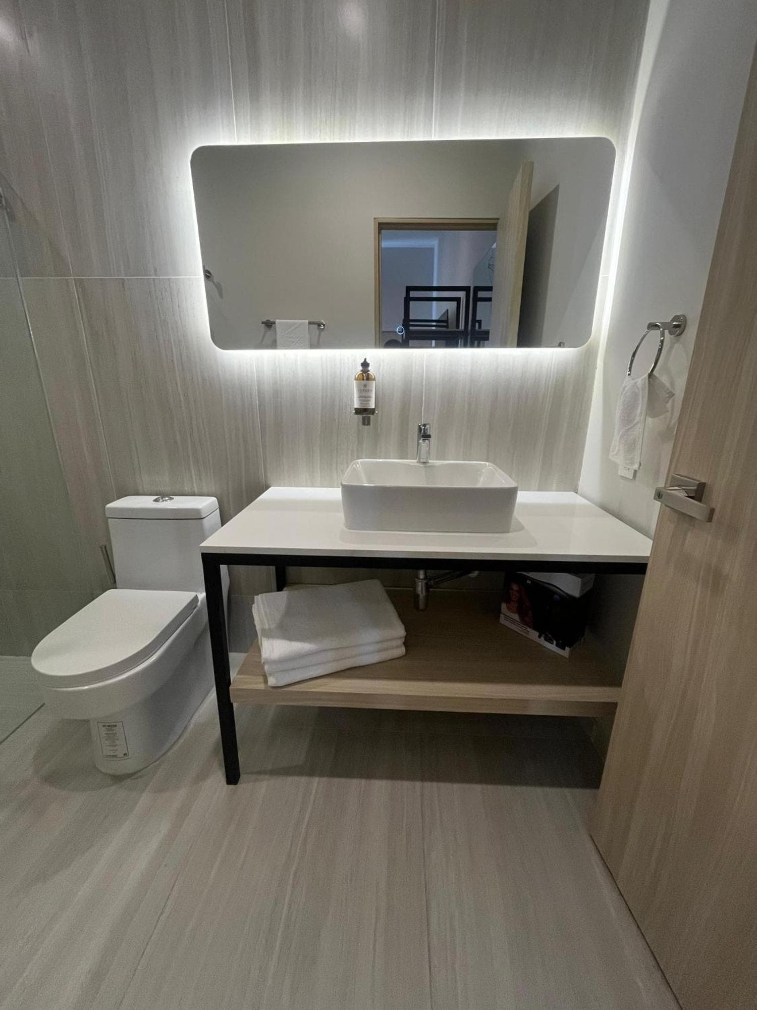 Almera Vallarta Hotel Suites, 