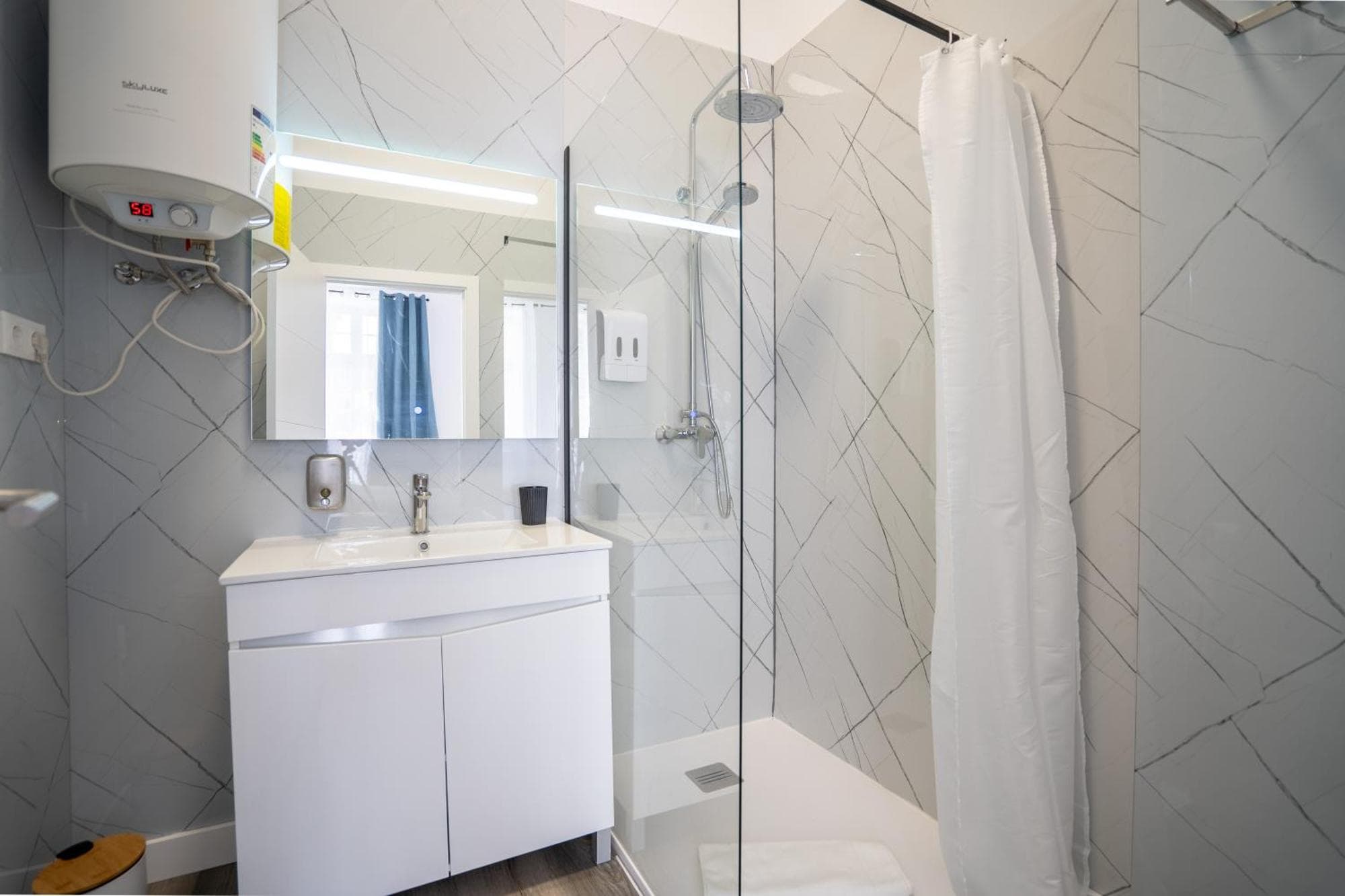 Madeira Accommodation, 