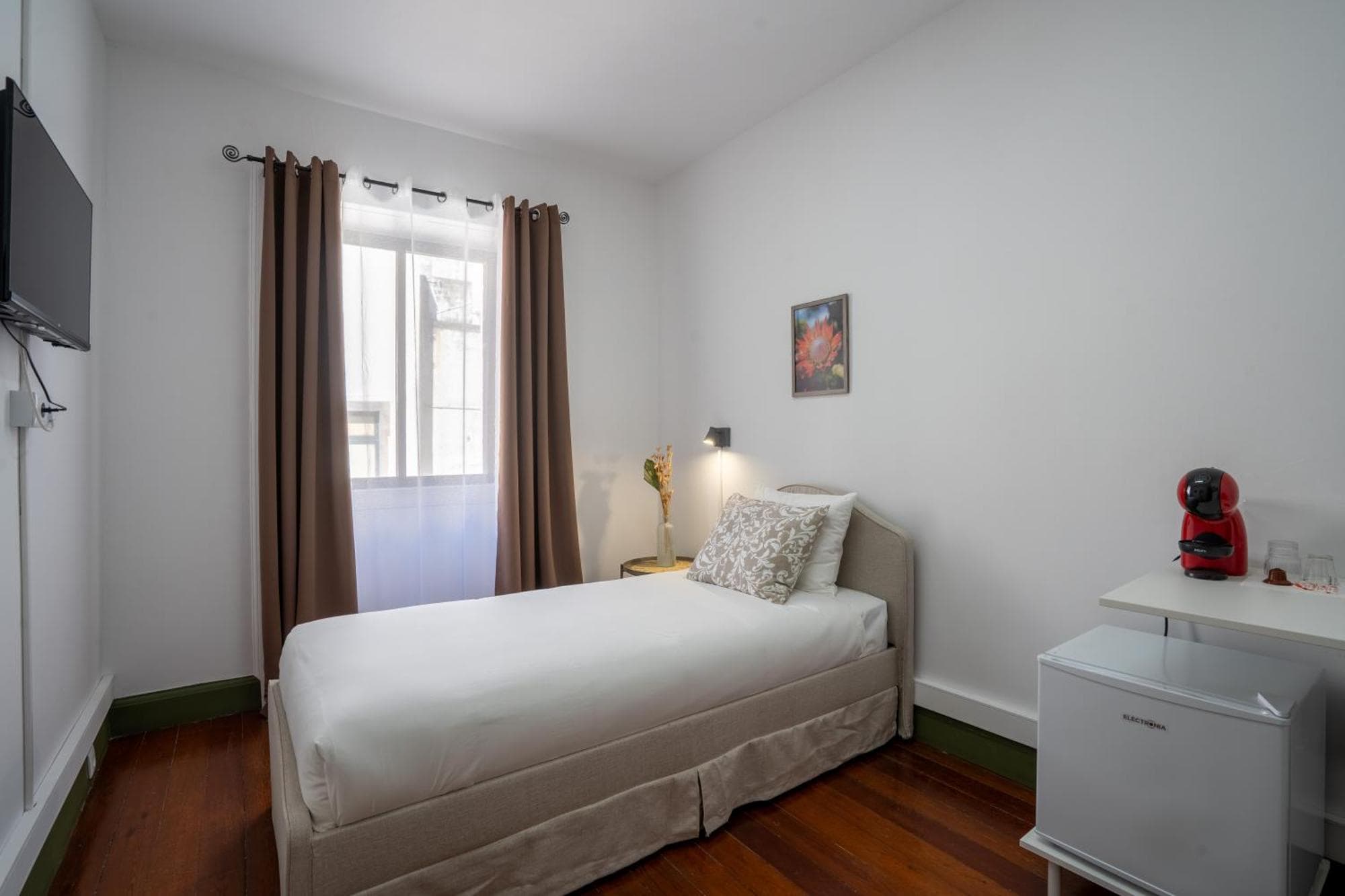 Madeira Accommodation, 