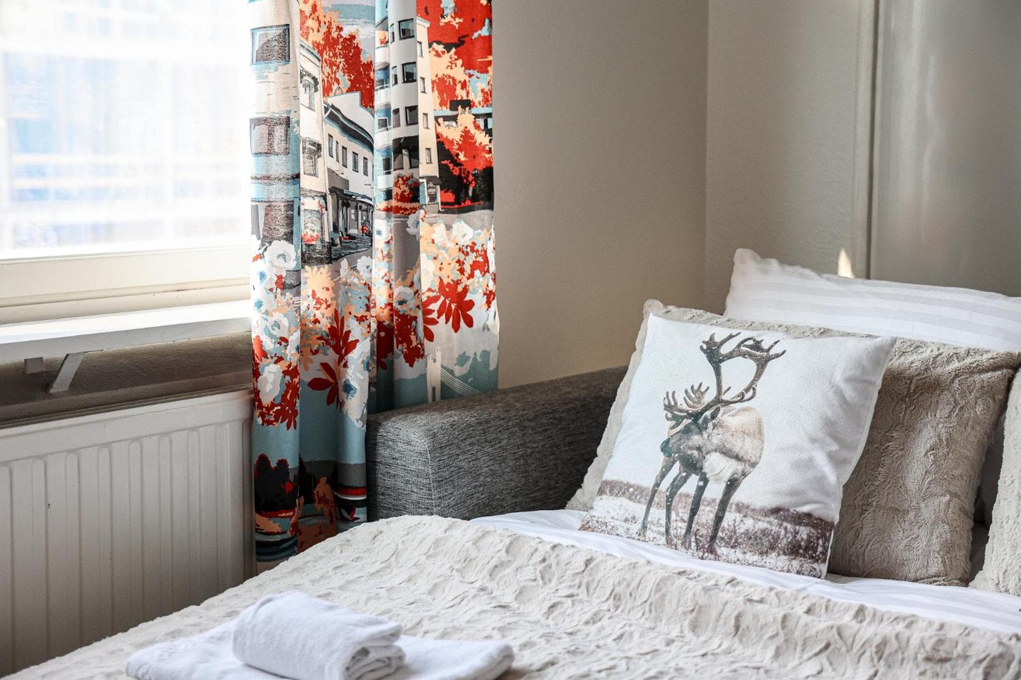 Old Square City Apartment By BookLapland, 