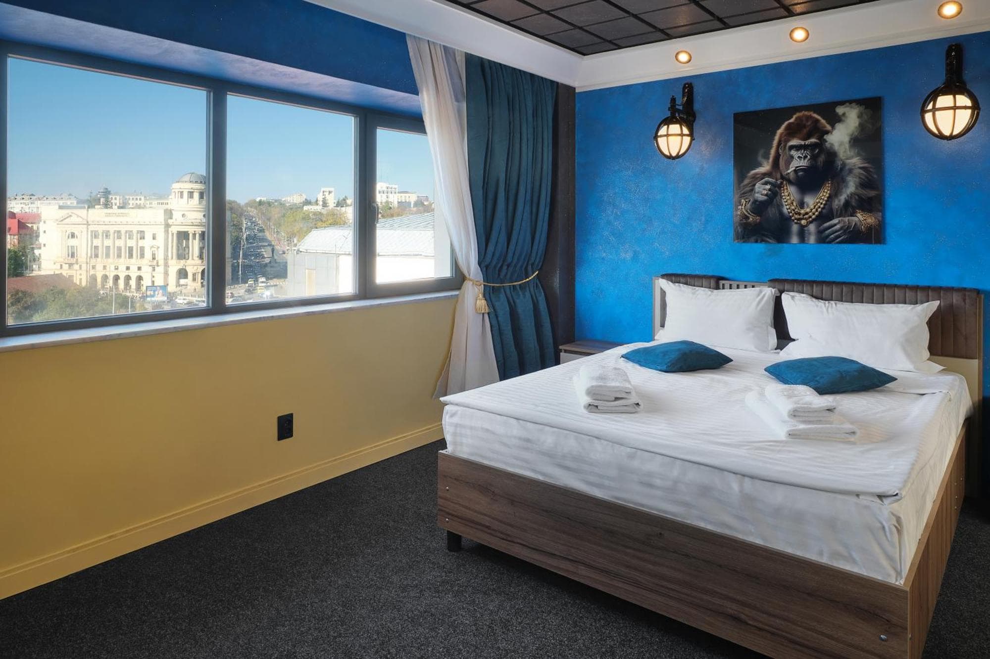 Lapusneanu Central Apartments, 