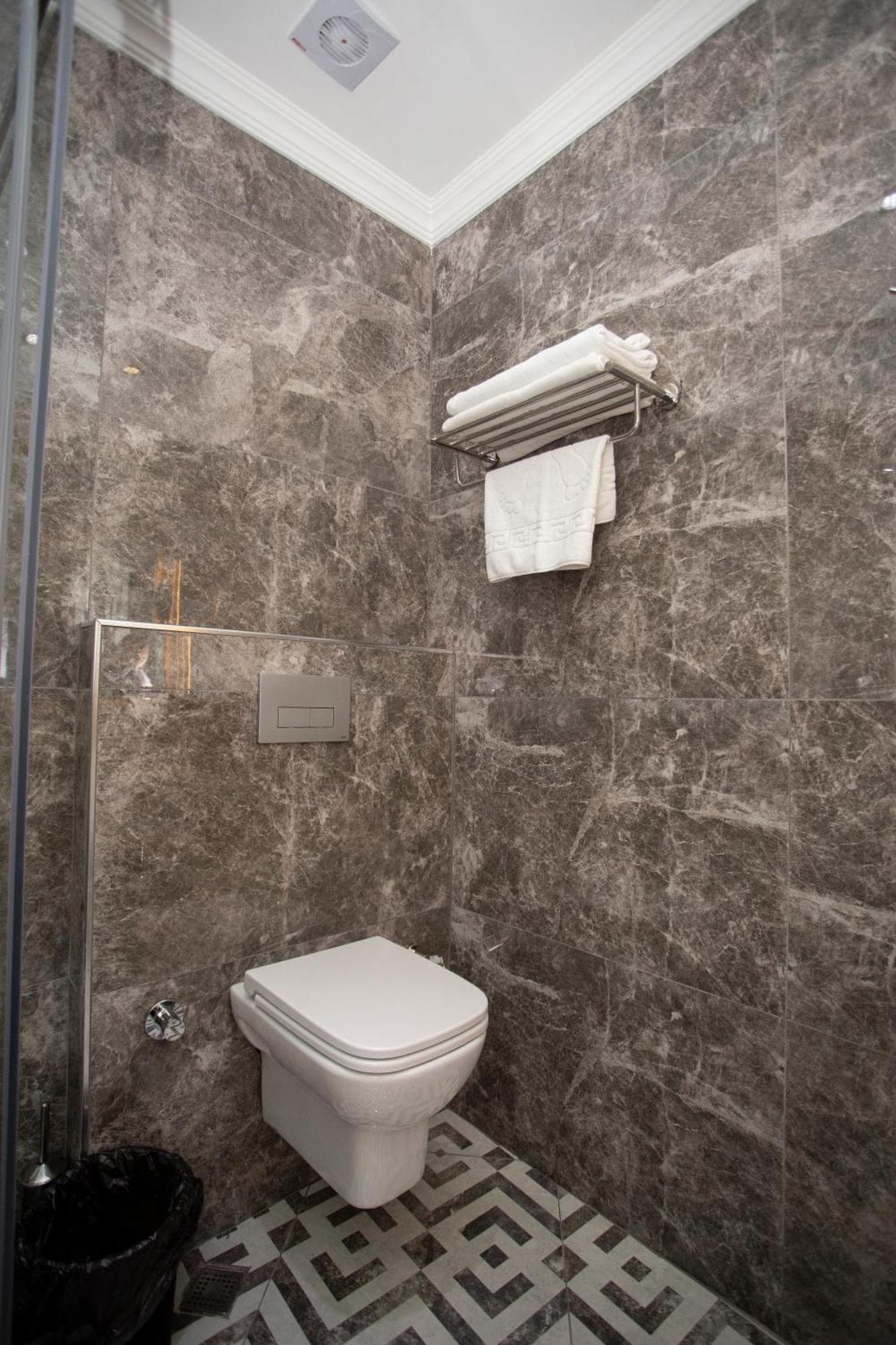 Batumi World Palace, 