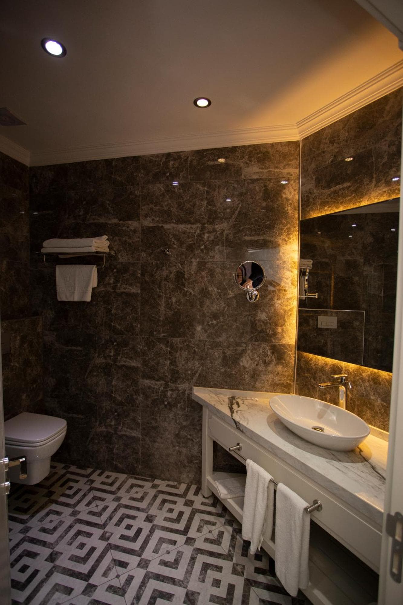 Batumi World Palace, 