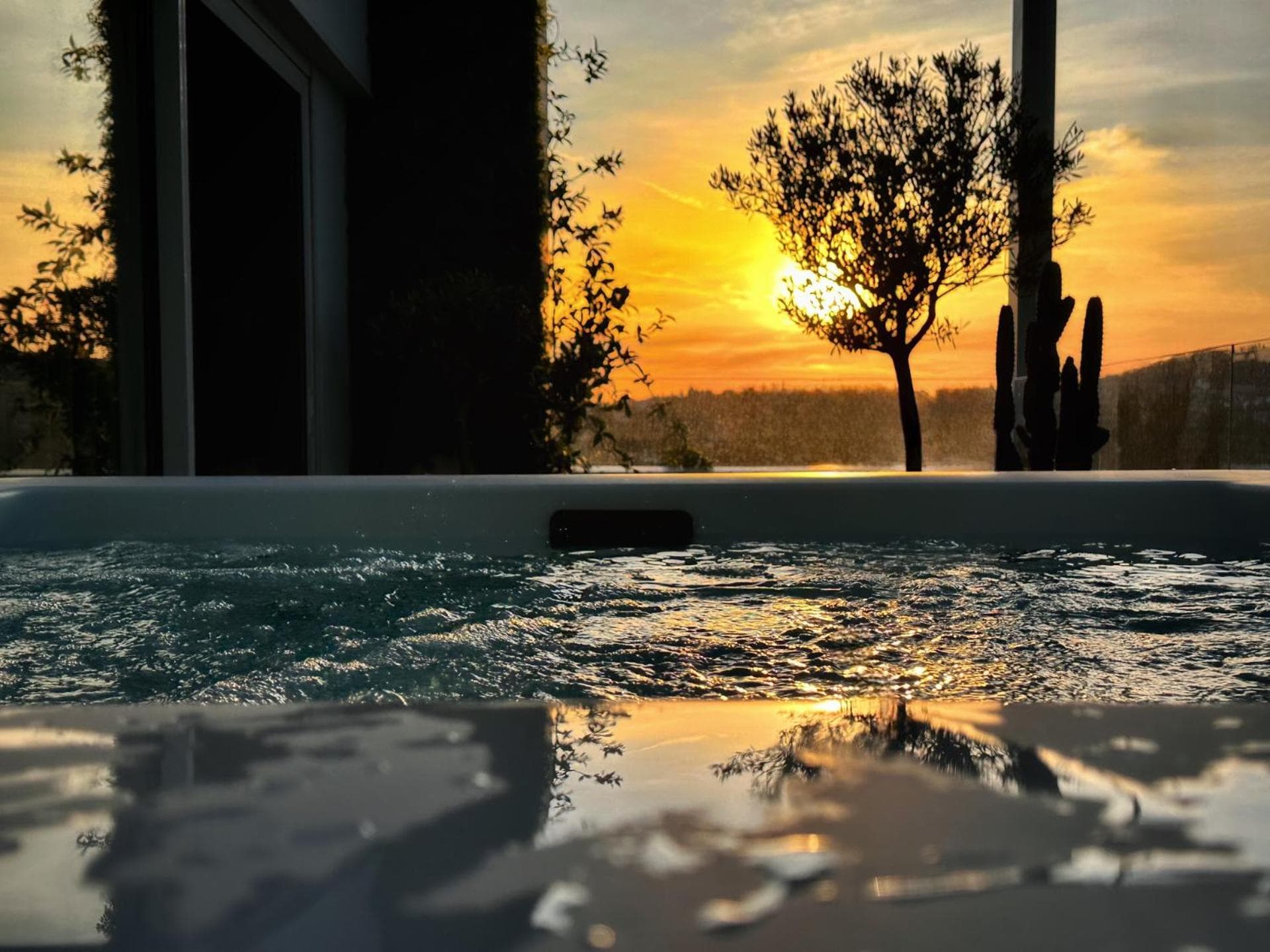 One 360 Skyline Athens Penthouses, 