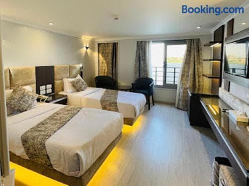 Premium Nile Cruise Luxor To Aswan 4Nights started from luxor 3 Nights started from Aswan, 