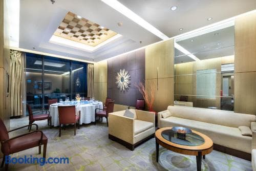 Jinling Hotel Beijing, 