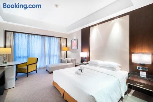 Jinling Hotel Beijing, 