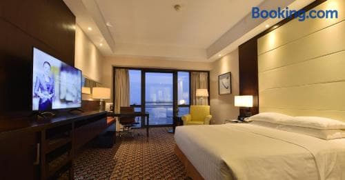 Jinling Hotel Beijing, 