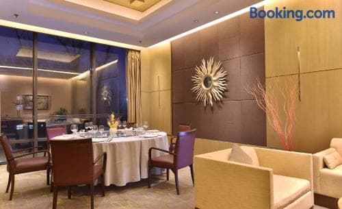 Jinling Hotel Beijing, 