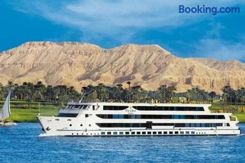 Premium Nile Cruise Luxor To Aswan 4Nights started from luxor 3 Nights started from Aswan, 