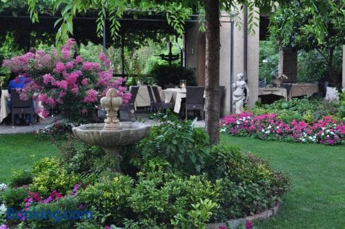 Hotel Castello Di Sinio, 