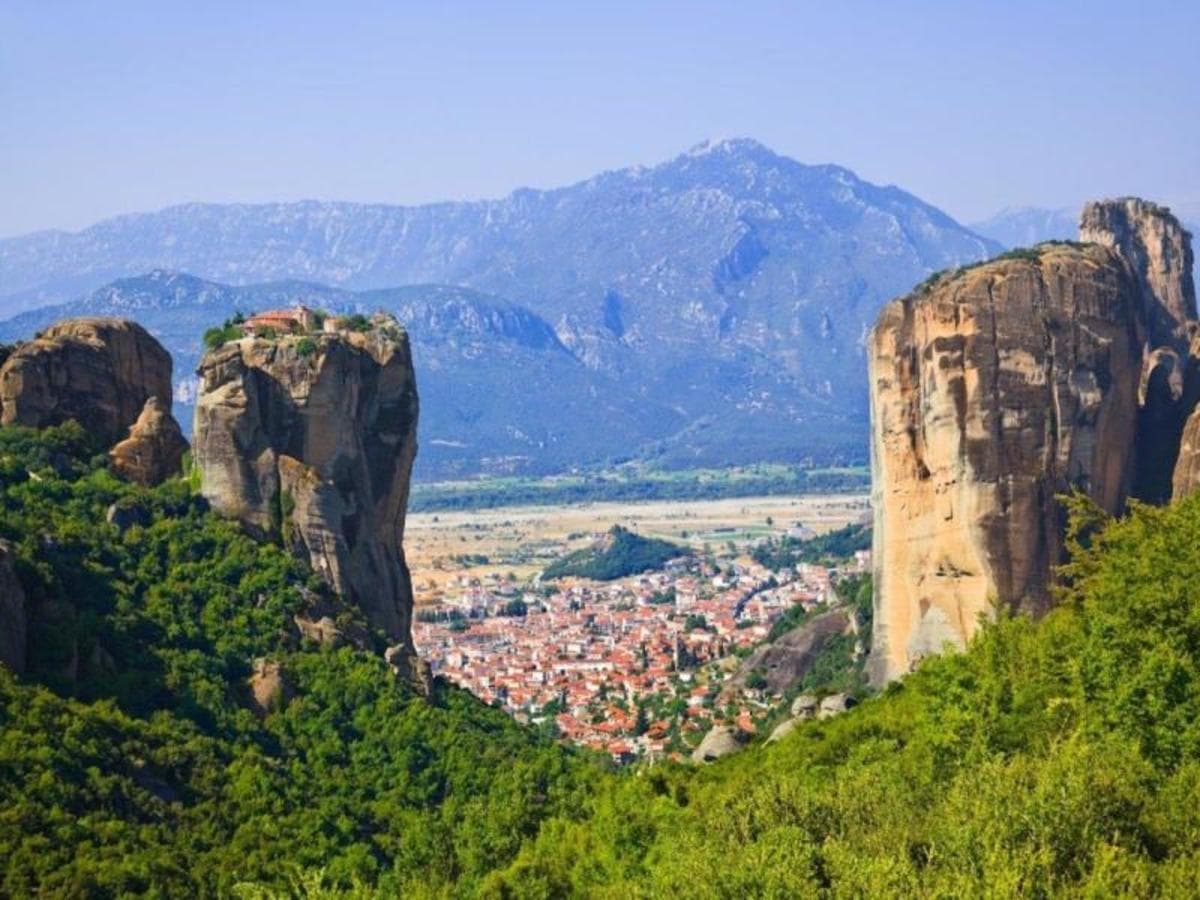 3 Days Delphi and Meteora Tour