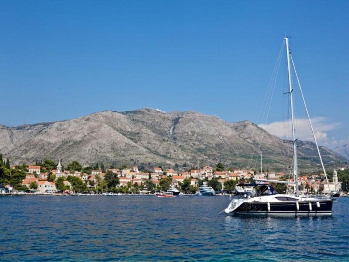 Découvrez les trésors cachés de Split, Mostar, Medjugorje et Dubrovnik, Autotour