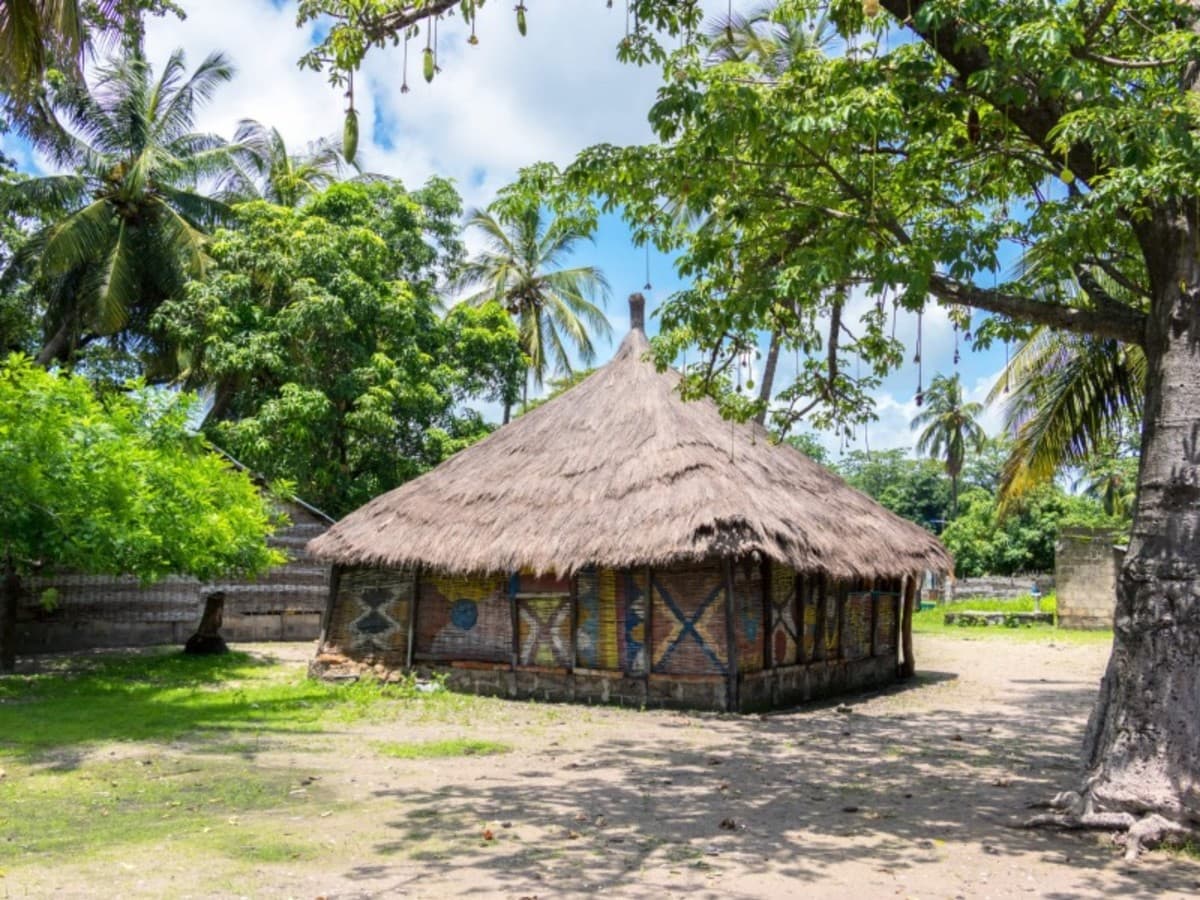 Casamance, Des Iles Et Des Hommes