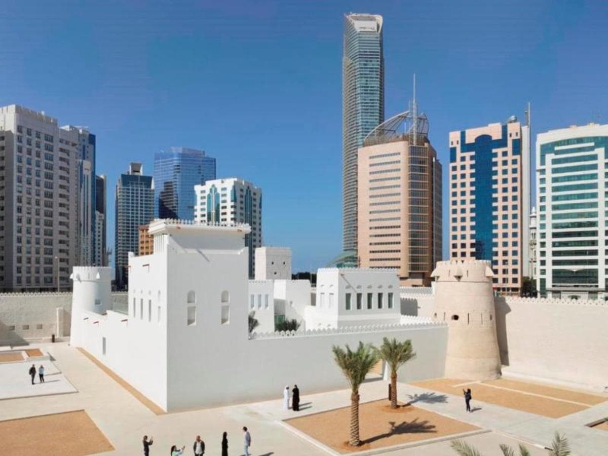 UAE Escorted Tours: The Essential