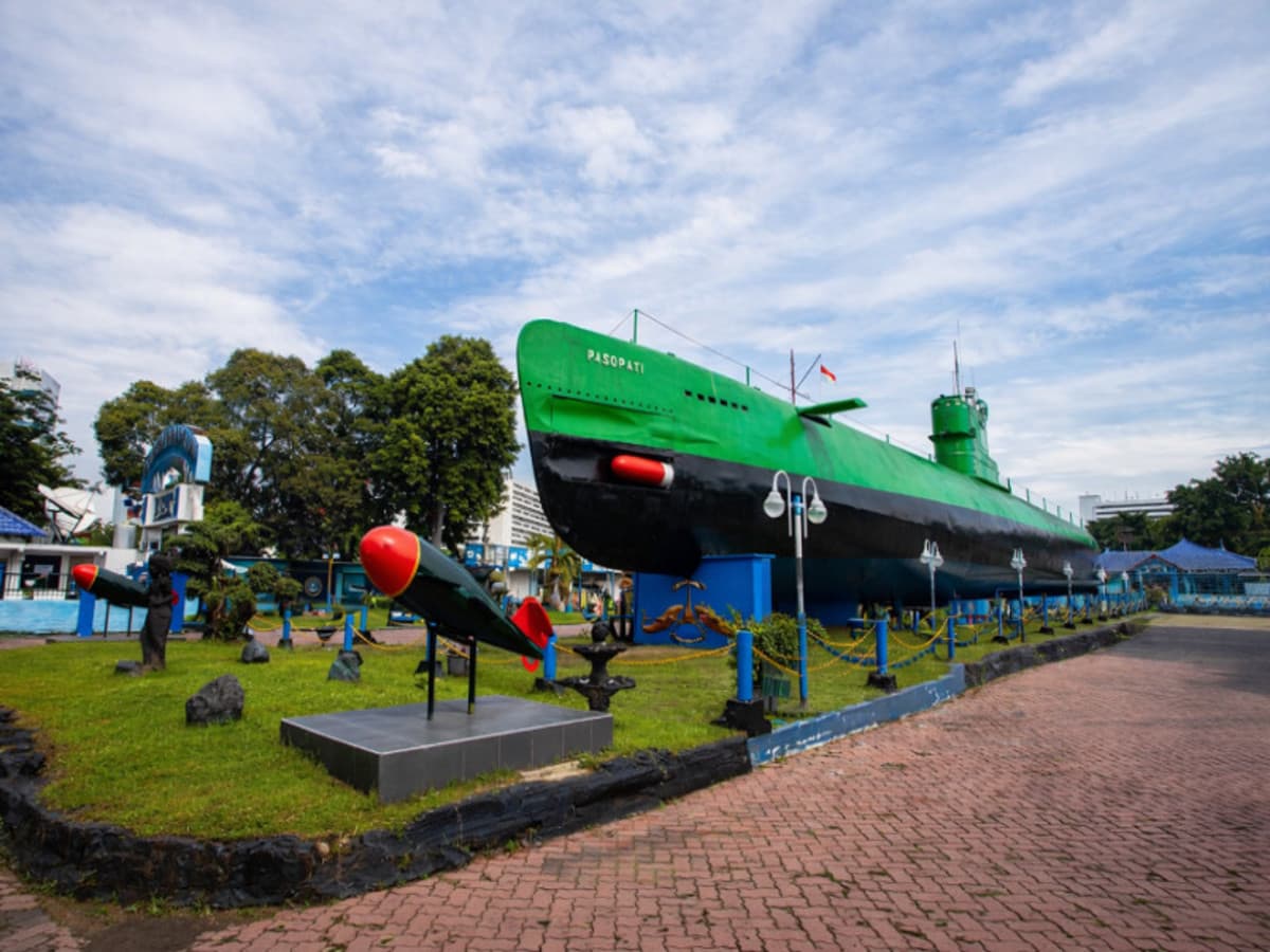 Surabaya – Tour Della Città