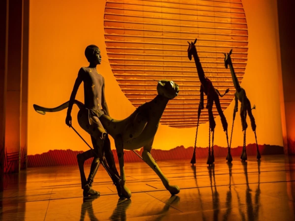 Experience The Lion King in London with a 3-Star Stay near Piccadilly Circus (ENLKMZPC2N)