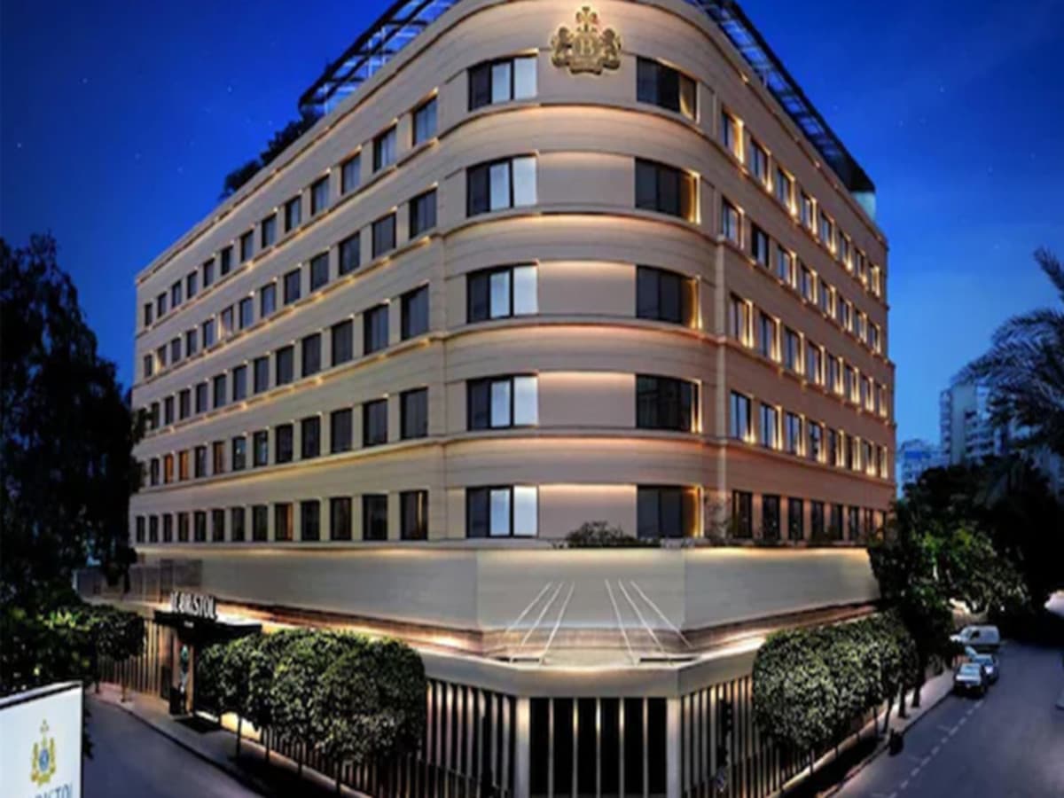 NEW YEAR in the Vibrant Beirut