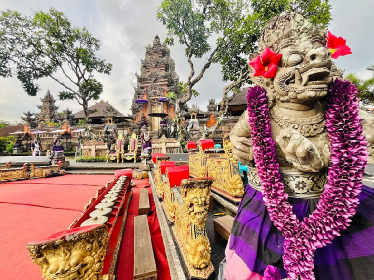 Ubud Highlights: Nature, Temples, and Traditions