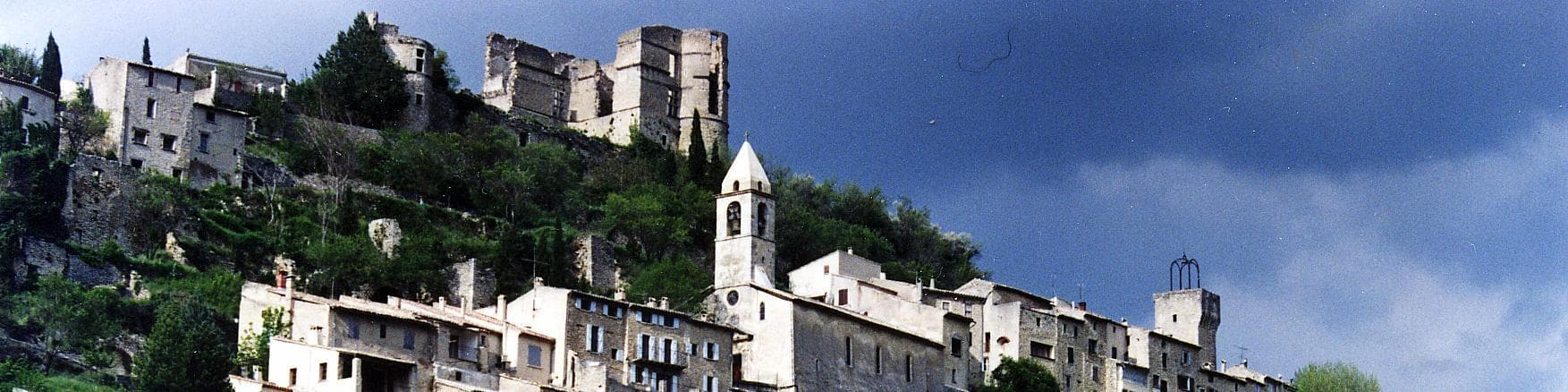 Montbrun-les-Bains, Francia