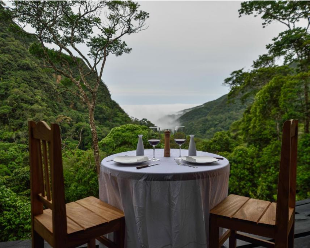 Paquete 3 días 2 noches en Atarisi Lodge