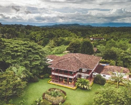 Descubre Colombia: Café, historia y naturaleza en un solo viaje