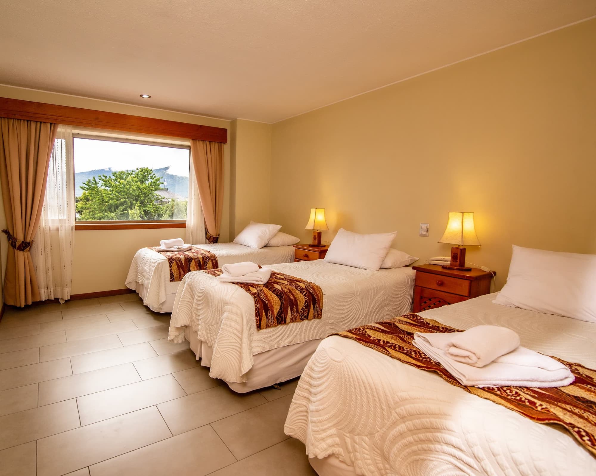 Black - Bloqueo Pucón 05 Noches Vía SKY - Hotel Vientos del Sur