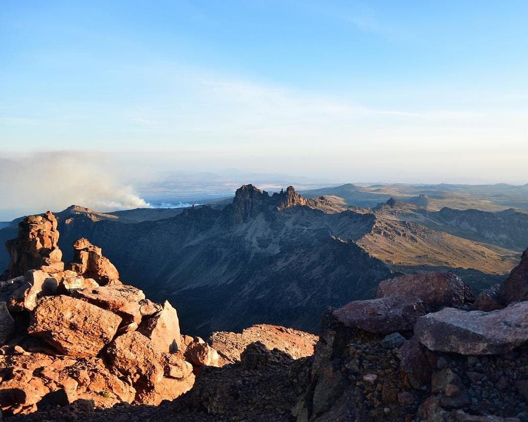 Gruppentour "Mt. Kenya Besteigung"